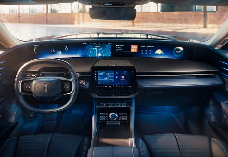 A large panoramic display is shown on the dashboard of a 2024 Lincoln Nautilus® SUV | Ted Russell Lincoln in Knoxville TN